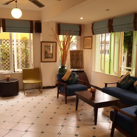 Sawasdee Sukhumvit Inn Бангкок Экстерьер фото