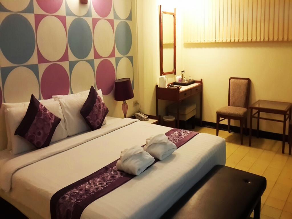 Sawasdee Sukhumvit Inn Бангкок Экстерьер фото