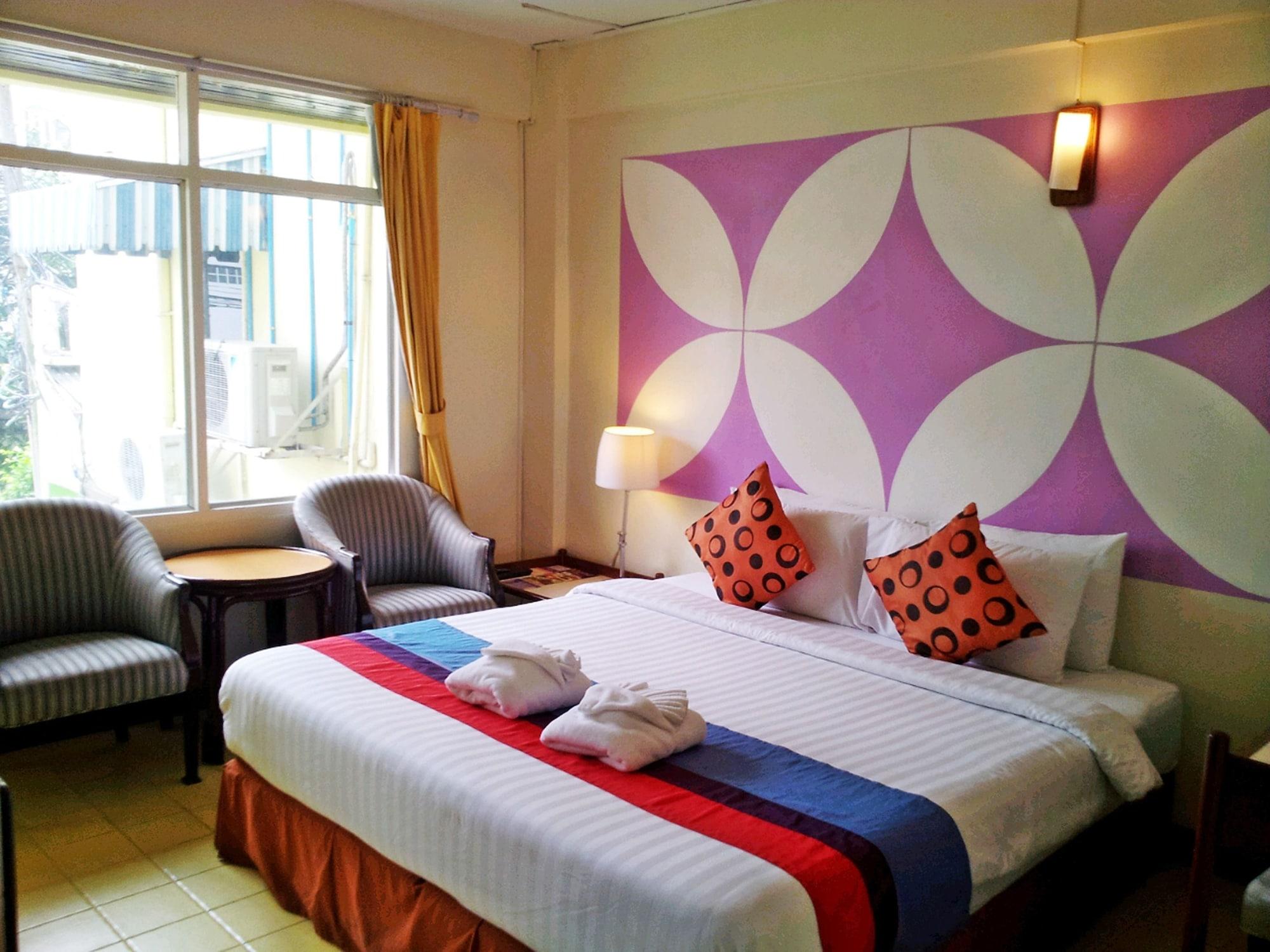 Sawasdee Sukhumvit Inn Бангкок Экстерьер фото