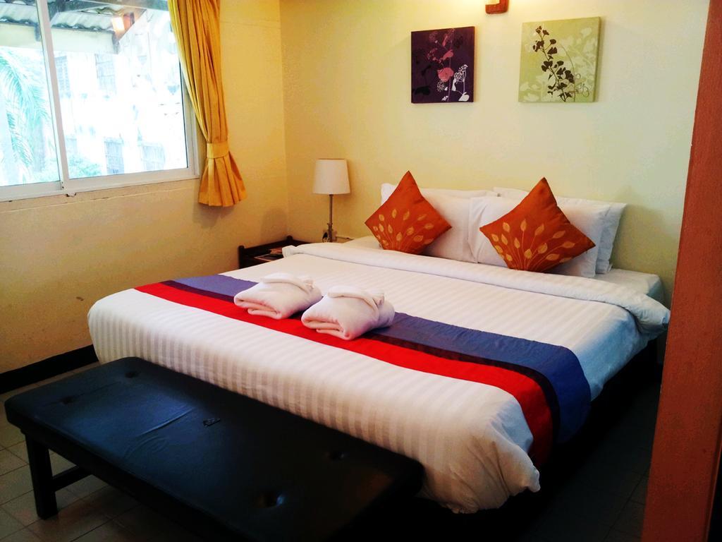 Sawasdee Sukhumvit Inn Бангкок Номер фото